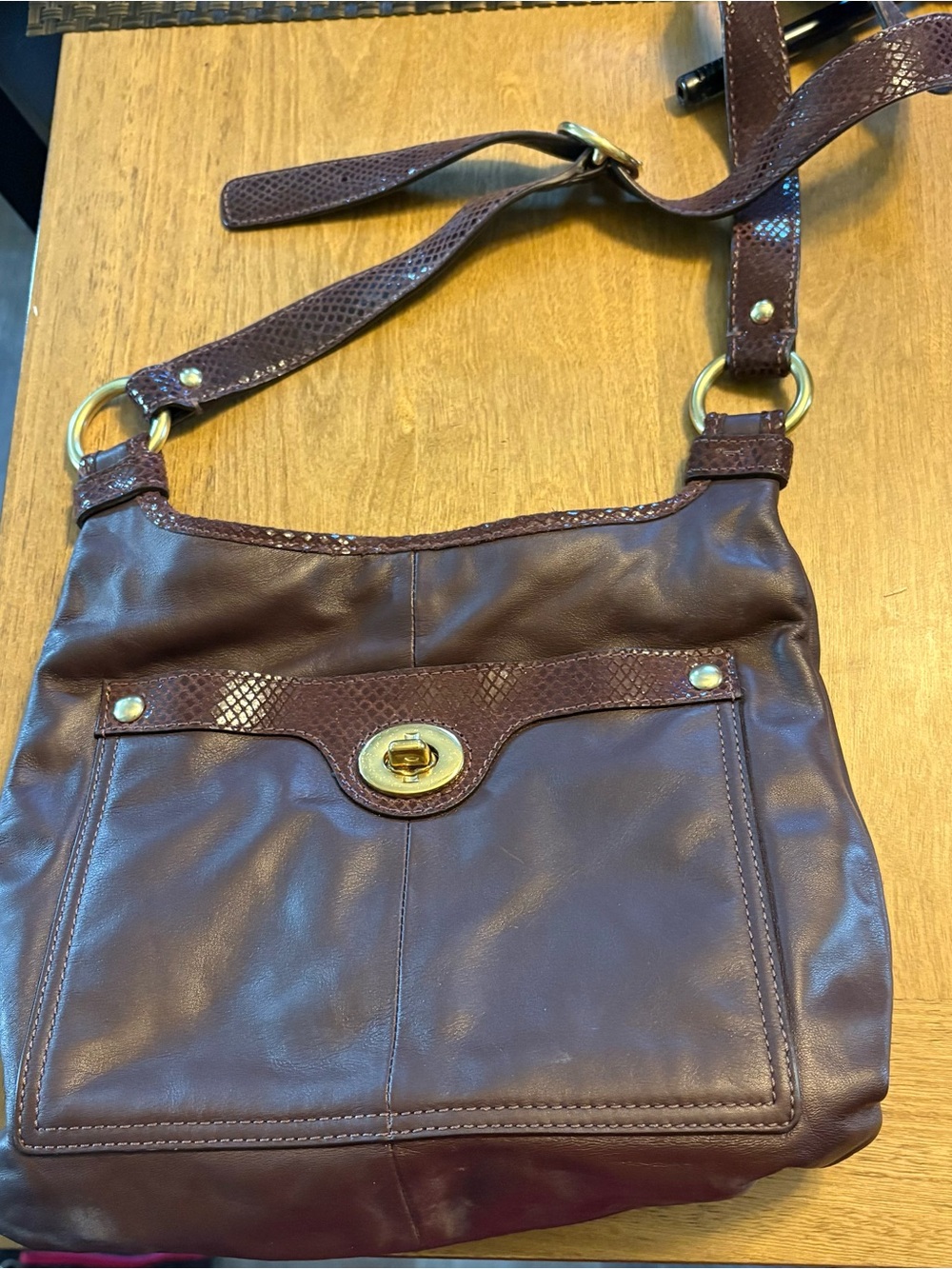 Women’s Coach Penelope Leather Shoulder Bag in Deep Brown